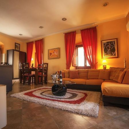 Luxury Home Bosa Apartment 외부 사진
