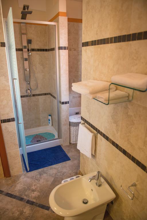 Luxury Home Bosa Apartment 외부 사진